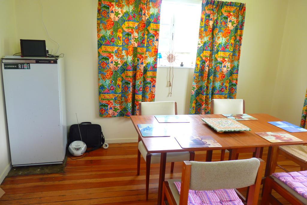 Grandad'S Homestay 298 Taumarunui Exterior photo
